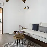 Blue Jasmine Aparthotel