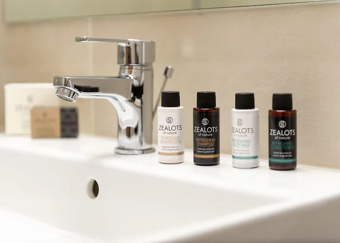 Blue Jasmine Apartahotel