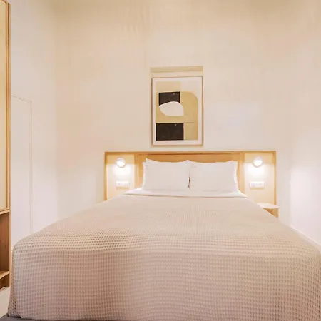Blue Jasmine Aparthotel