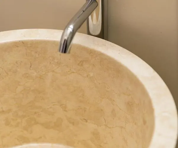 Ξενοδοχείο με διαμερίσματα Blue Jasmine