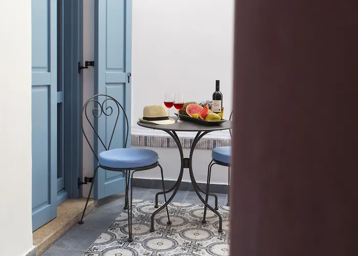 Ξενοδοχείο με διαμερίσματα Blue Jasmine 4*