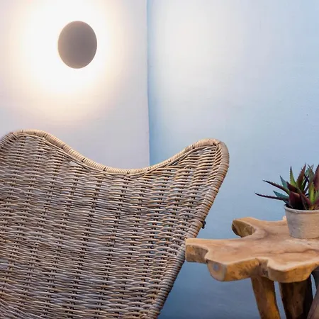 Ξενοδοχείο με διαμερίσματα Blue Jasmine Rhodes City