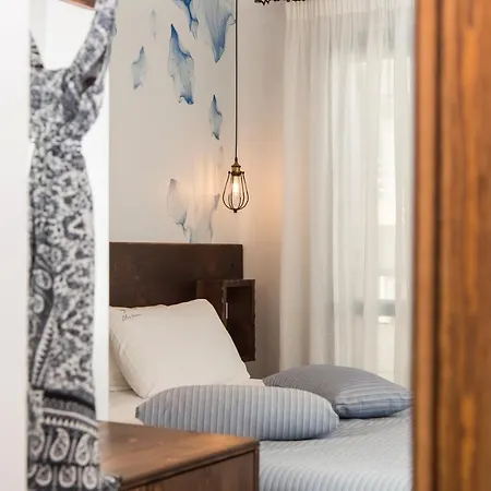 Ξενοδοχείο με διαμερίσματα Blue Jasmine 4*